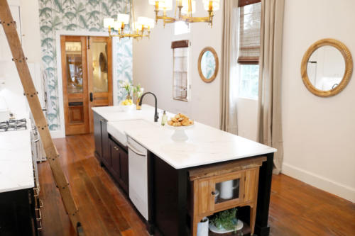 Custom Kitchen Cabinets and Design